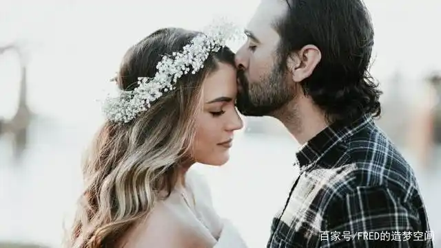 31个美丽的情侣拍照姿势，拿去撒狗粮吧
